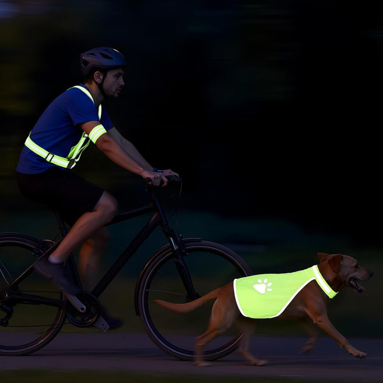 Shinylin 4-Piece Reflective Dog Safety Gear – Adjustable Vest & High-Visibility Wristbands for Outdoor Walks