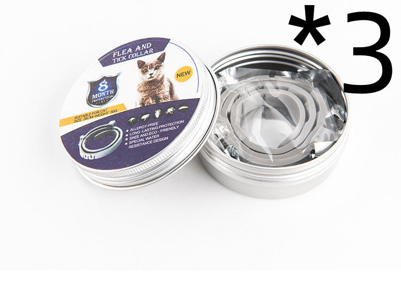 Packaging of a flea and tick collar for cats, indicating 8 months of protection and fitting all size cats.